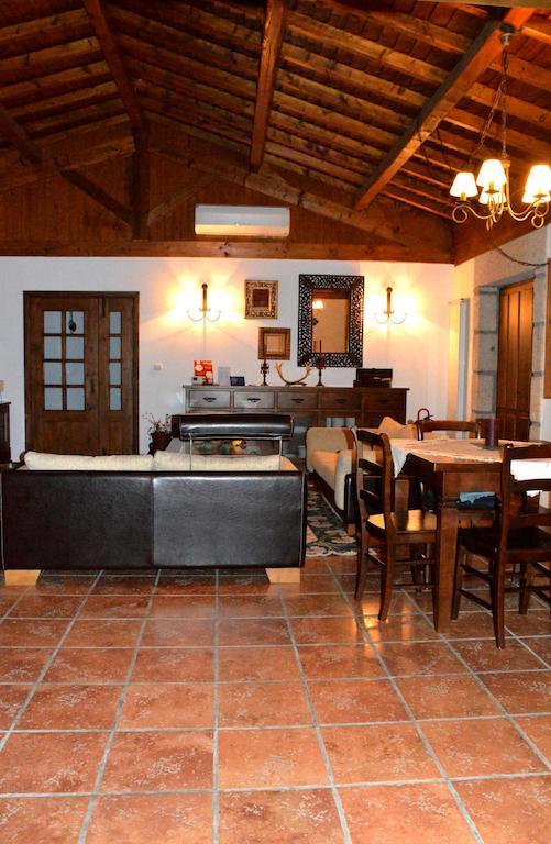 Quinta Do Olival Guest House Vilas Boas  Room photo